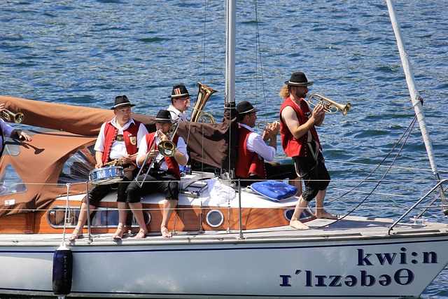 以解燃眉之 以解燃眉之